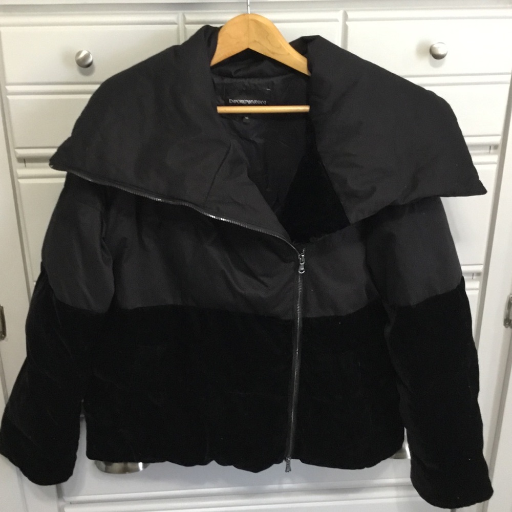 EMPORIO ARMANI Funnel Neck Velvet Detail Full Zip Puffer Coat Size 46 (Medium)